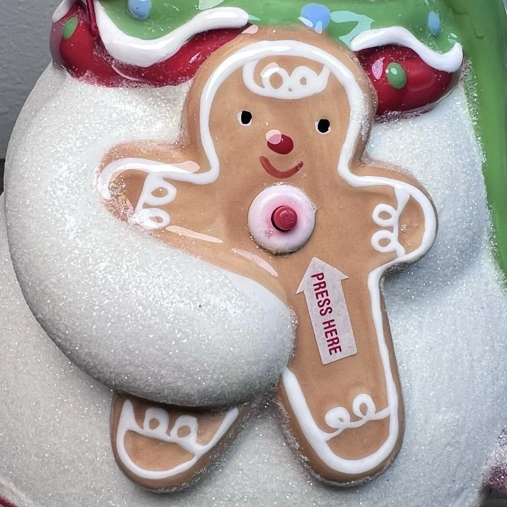 Hallmark 2010 Seasons Treatings Musical Snowman Light Up Gumdrop Gingerbread NWT